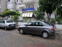 Otomobilini Temizlerken Elektrik Akımına Kapılarak Öldü