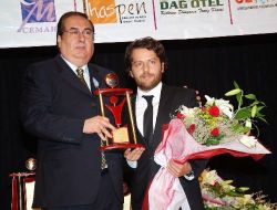 Mesiad, Erden Timur'a Yılın Girişimcisi Ödülü Verdi