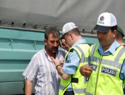 Tem Otoyolunda Kaza: 2 Ölü