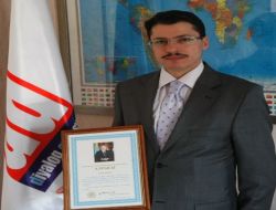 Nazarbayev'den Diyalog Avrasya Dergisi'ne Ödül