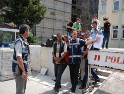 Tutuklaması Bulunan 3 Kişi Titiz Araştırma Sonrası Yakalandı