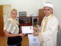 Türk Genci İle Evlenen Alman Galina, Konya Müftülüğü'nde Müslüman Oldu