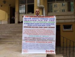 Noter Onaylı Rüyasını Reklamında Kullanan Coco Cola'yı Pankart Açarak Protesto Etti
