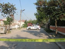 Kartal'da Mühimmat Bulunan Ev Dedektörlerle Aranıyor