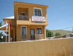 Eski Milletvekili Doğup Büyüdüğü İlçeye Sağlık Ocağı Yaptırdı