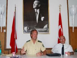 Almanya'nın Kuzey Ren Vestfalya Eyaletinde Türk Vatandaşları Da Polis Olabiliyor