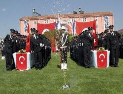 Malatya Polis Meslek Yüksek Okulu'nda Mezuniyet Coşkusu