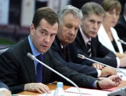 Medvedev, Rusya'nın Uzak Doğusundaki Nüfus Azalmasından Endişeli!