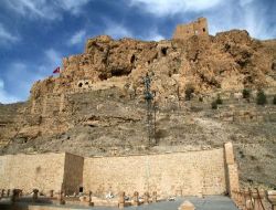 Mardin Kalesi'ne Artuklu Üniversitesi Talip Oldu