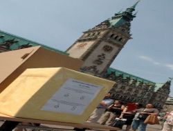 Almanya'da Oy Hakkı Olmayanlar Da Sandık Başına Gitti