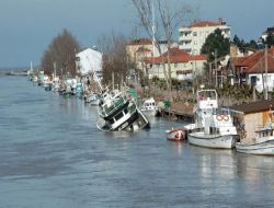 Akaryakıt Kaçakçılığından El Konulan Geminin Motorları Çalındı İddiası