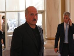 Kazak Lider Nazarbayev, Belarus Cumhurbaşkanı Lukeşenko İle Görüştü!!