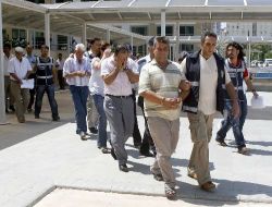 Aralarında Kamu Görevlilerin De Bulunduğu Tefeci Çetesi 4 Milyon Kazanç Elde Etmiş