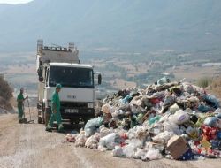 Gemlik Çöpten Kurtuluyor
