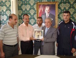 Iraklı Sporculardan Vali Sodan'a Ziyaret