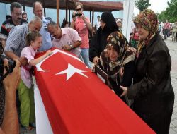 Kazada Hayatını Kaybeden Polis Memuru İçin Tören Düzenlendi