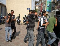 Tavukların Gelişiminde Kullanılan 6 Ton Kimyasal Çalan Çete Çökertildi!