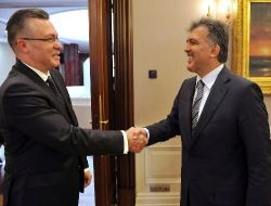 Cumhurbaşkanı Gül, Romanya Dışişleri Bakanı Diaconescu'yu Kabul Etti