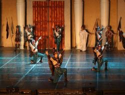 Troya, Antalya'da Sahnelenmeye Başlandı!