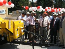 Burdur'da Çiftçiye 5 Milyon Liralık Ekipman Desteği