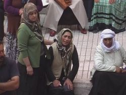Karslı Şehidin Yakınlarının Kürtçe Feryatları Yürekleri Sızlattı