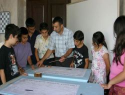 Model Uçak Yapımı Kursuna Büyük İlgi