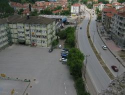 Okul Yönetiminden Duvar Direnişi