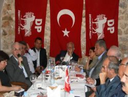 Cindoruk: Askerlerin Konuşması Arzulanan Bir Durum Değil