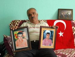 Bir Oğlu Şehit Oldu; Kayıp Oğullarından 4 Yıldır Haber Alamıyorlar!