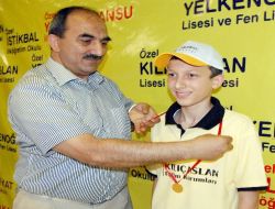 Kılıçaslan Eğitim Kurumları Sbs'de Derece Yapan Öğrencileri Altınla Ödüllendirdi