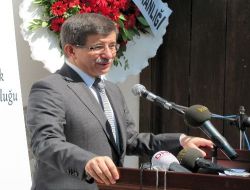 Bakan Davutoğlu: "Türkiye AB Üyeliği Hedefinden Sapmadı"
