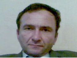 Kamer Genç'i de Dolandıran Zanlı 8 Adamıyla Yakalandı!