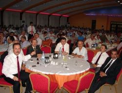 "Küresel Kriz Türkiye'yi, ABD ve AVRUPA'ya Göre Teğet Geçti"