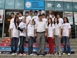 Balıkesir Özel Fırat'ın Üç Öğrencisi Sbs'de Tam Puan Aldı