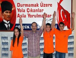 Dinar Gölcük Dersanesi'nden 3 Türkiye Birinciliği