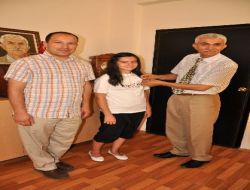 Tire Özel Bilgi Koleji Öğrencisi Sbs'de Tam Puan Aldı