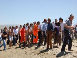 Serinlemek İçin Girdiği Murat Nehri'nde Boğuldu