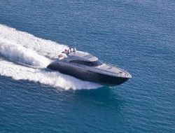 78. İef İçin İzmir'e 3 Milyon Euro'luk Yat Geldi