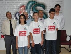 Serhat Dershanesi, Üç Öğrencisi İle Birinciliğe Ortak Oldu
