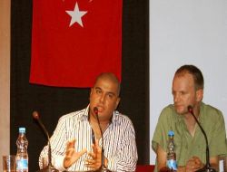 Tfmd Başkanı Rıza Özel: Türkiye'de Gazeteciler Zor Günler Geçiriyor