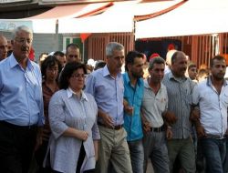 Ayna: "Referandum AK Parti'nin Siyasi Darbesidir!"