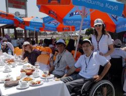 Sanal Alemde Tanışan Engelliler Kayseri'de Buluştu