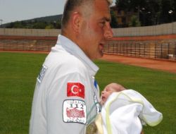 Ambulans Helikopter Bebek İçin Havalandı