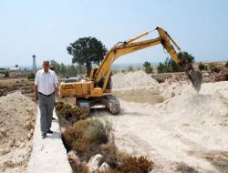 Silifke'de Spor Kompleksinin İnşaatına Başlandı