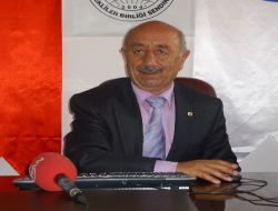 Kılıçdaroğlu, Emeklilere Randevu Vermek Yerine Afiş Yolladı!