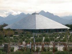 Anadolu Ateşi, Antalya'da Yapılacak Gösteri Merkezi İçin Sıçan Adası Ve Cam Piramit'ten Vazgeçti