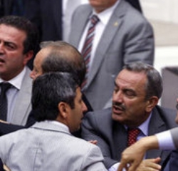 TBMM'de Yumruklu Kavga