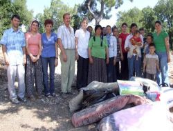 Mhp'li Hanımlar Şehit Ailesine Yardımda Bulundu