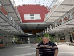 Başbakan Erdoğan'a İlginç Destek: İstihdam Oluşturmak İçin İşyerini Bedava Kiraya Veriyor!..