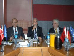 Adana İle Almanya'nın Hessen Eyaleti Arasında Dostluk Köprüsü Kuruldu
